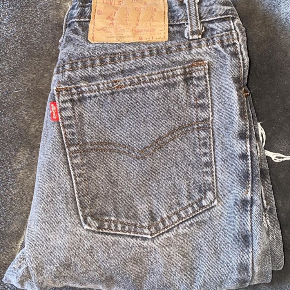 Black Levi jeans